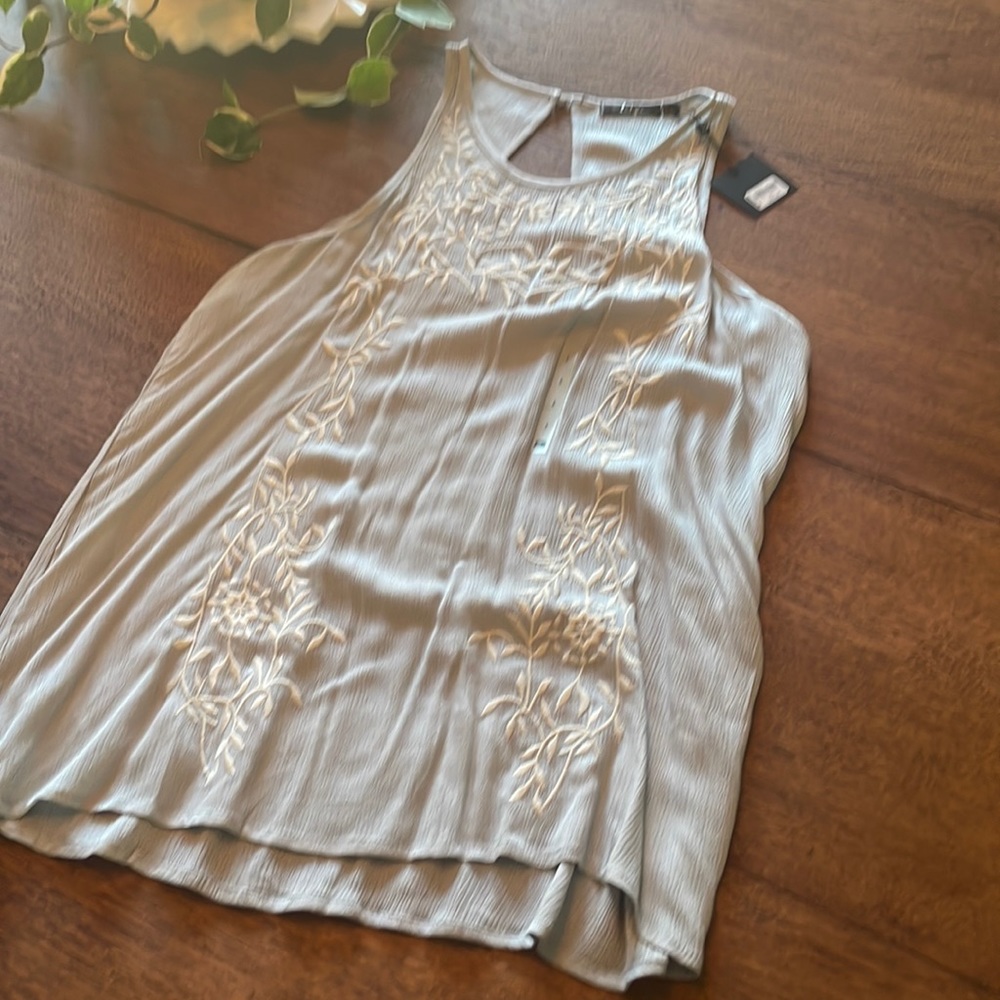 NWT buckle boutique tank